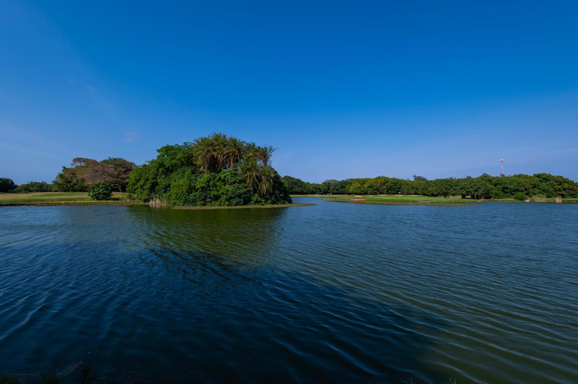 Diamonds Leisure Beach & Golf Resort Diani Beach Exterior foto View of the lagoon