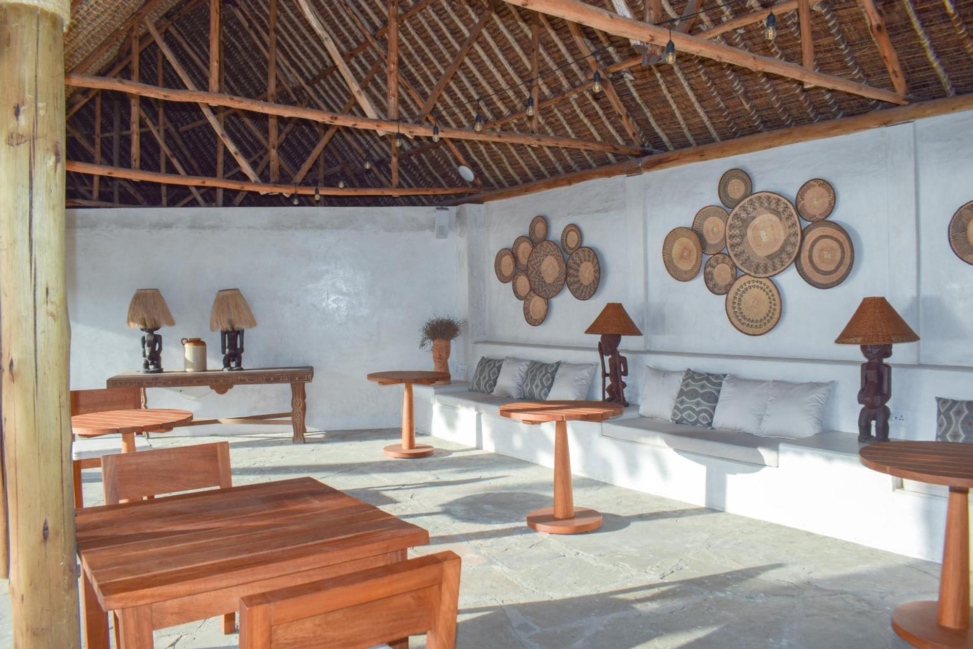 Diamonds Leisure Beach & Golf Resort Diani Beach Exterior foto